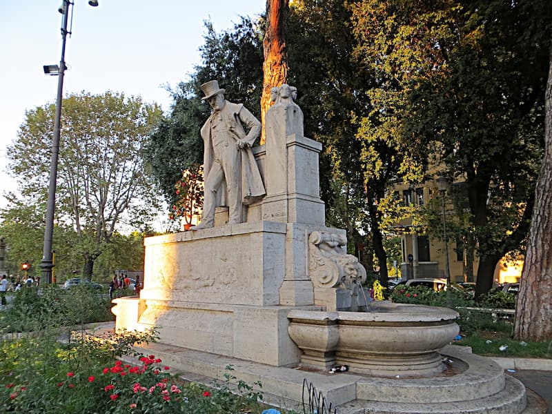 Trastevere - Piazza Giuseppe Gioachino Belli