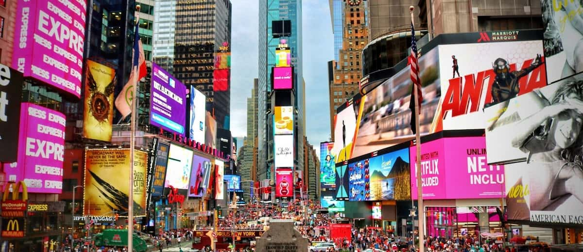 Nueva York va a celebrar la llegada del año 2022 con público en Times Square