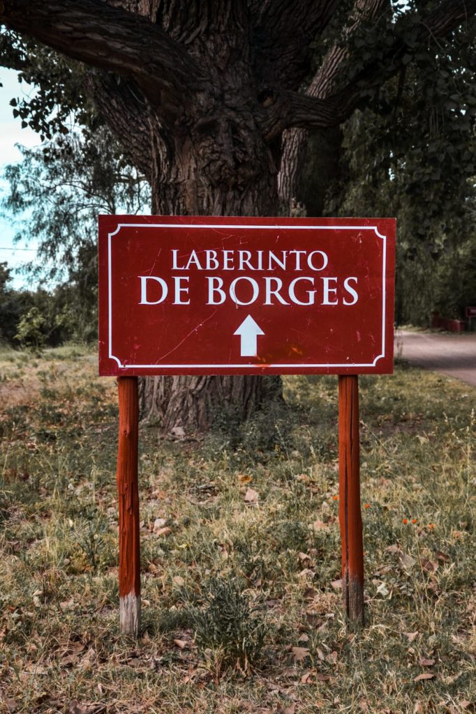 image Laberinto de Borges laberinto de borges finca los alamos mendoza 4