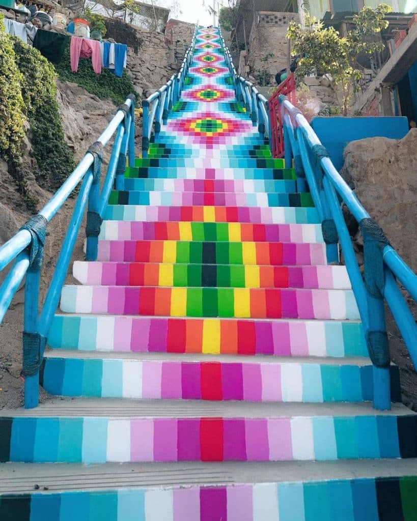 image escaleras lima escaleras pintadas disenos andinos 7