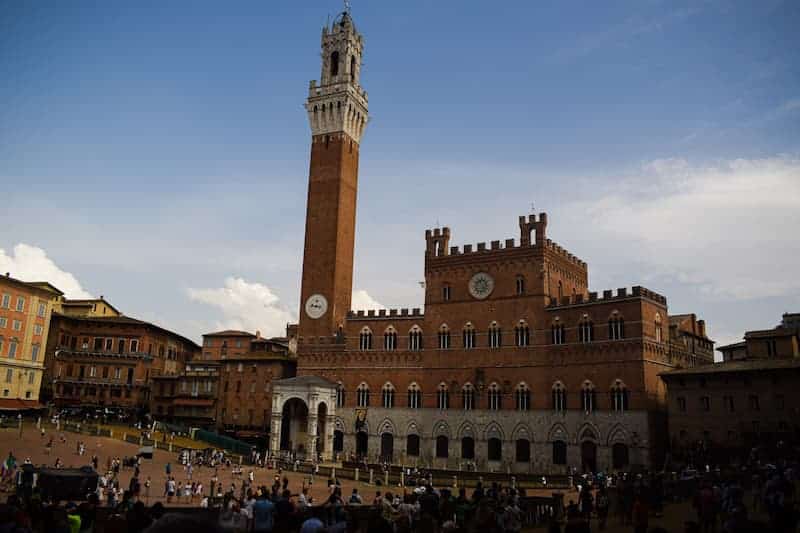 Lugares para ver en Siena en un día - Piazza del Campo