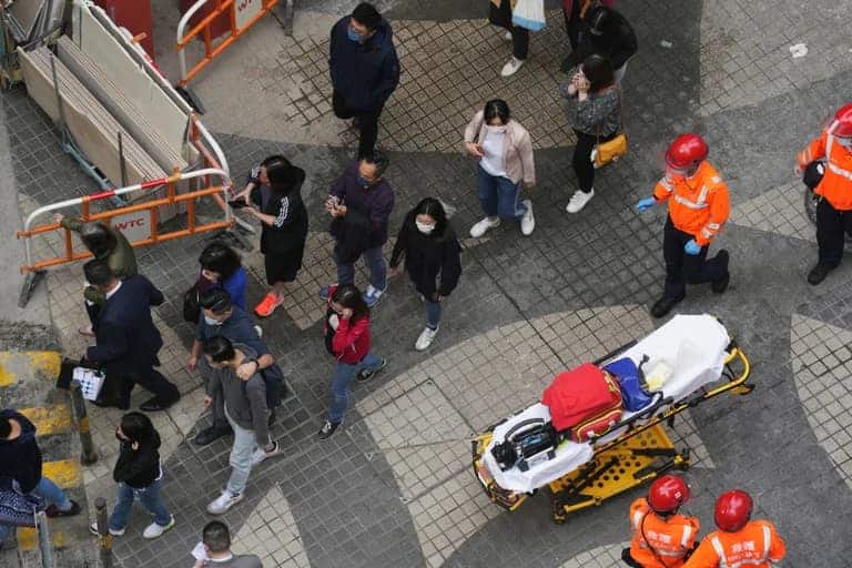 incendio en Hong Kong - evacuación 