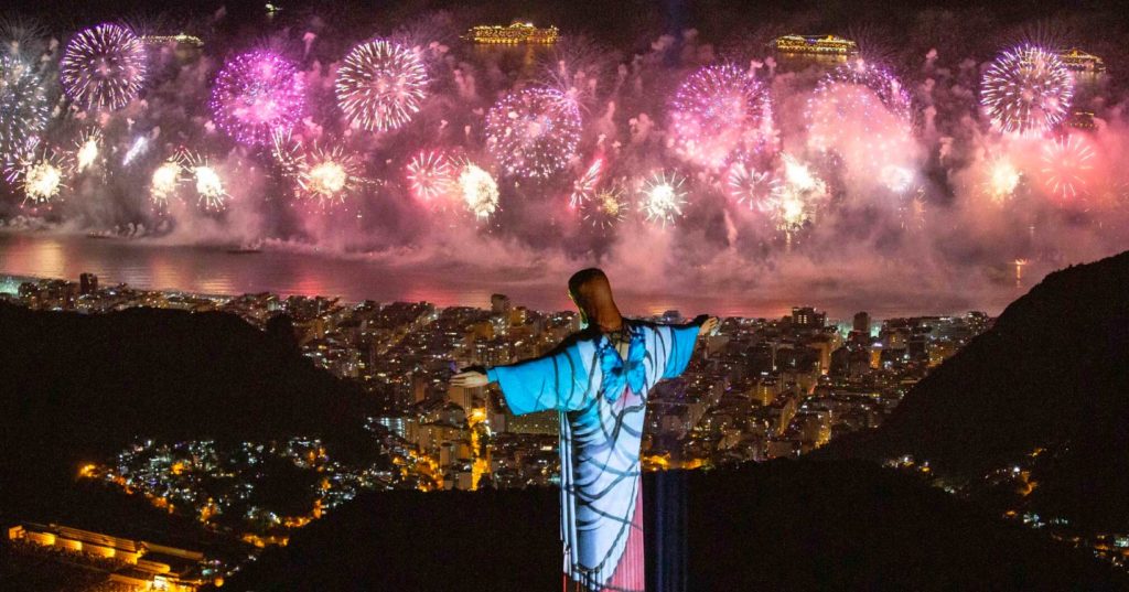 image reveillon rio de janeiro 2021 capa2019