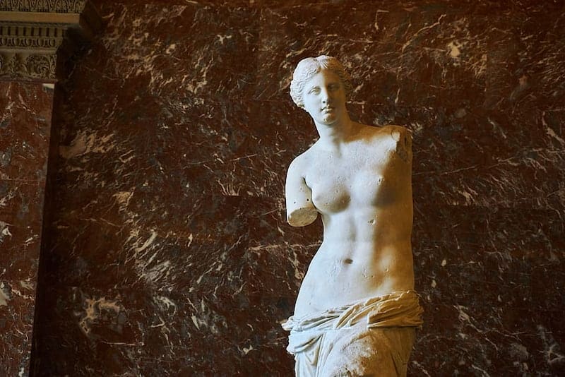 image obras que ver en el louvre 2 La venus de Milo