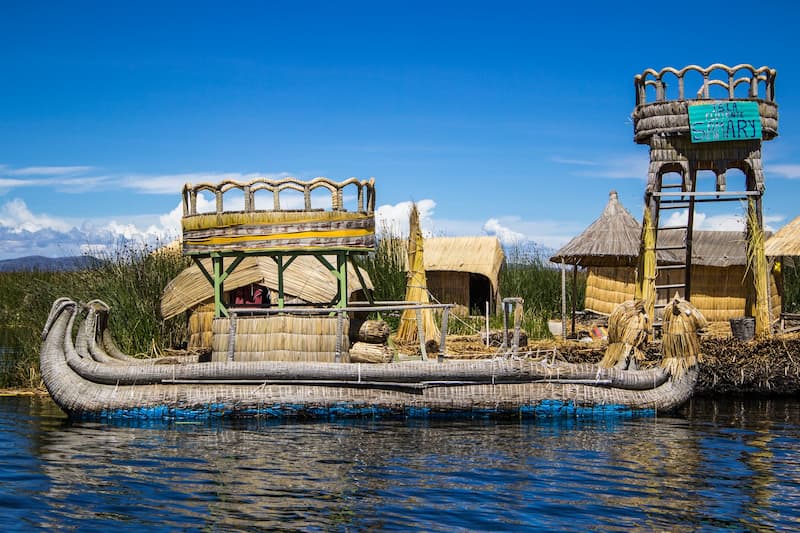 image cosas para hacer en Perú 3 lago Titicaca