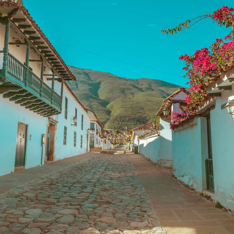 Que-hacer-por-la-noche-en-Colombia