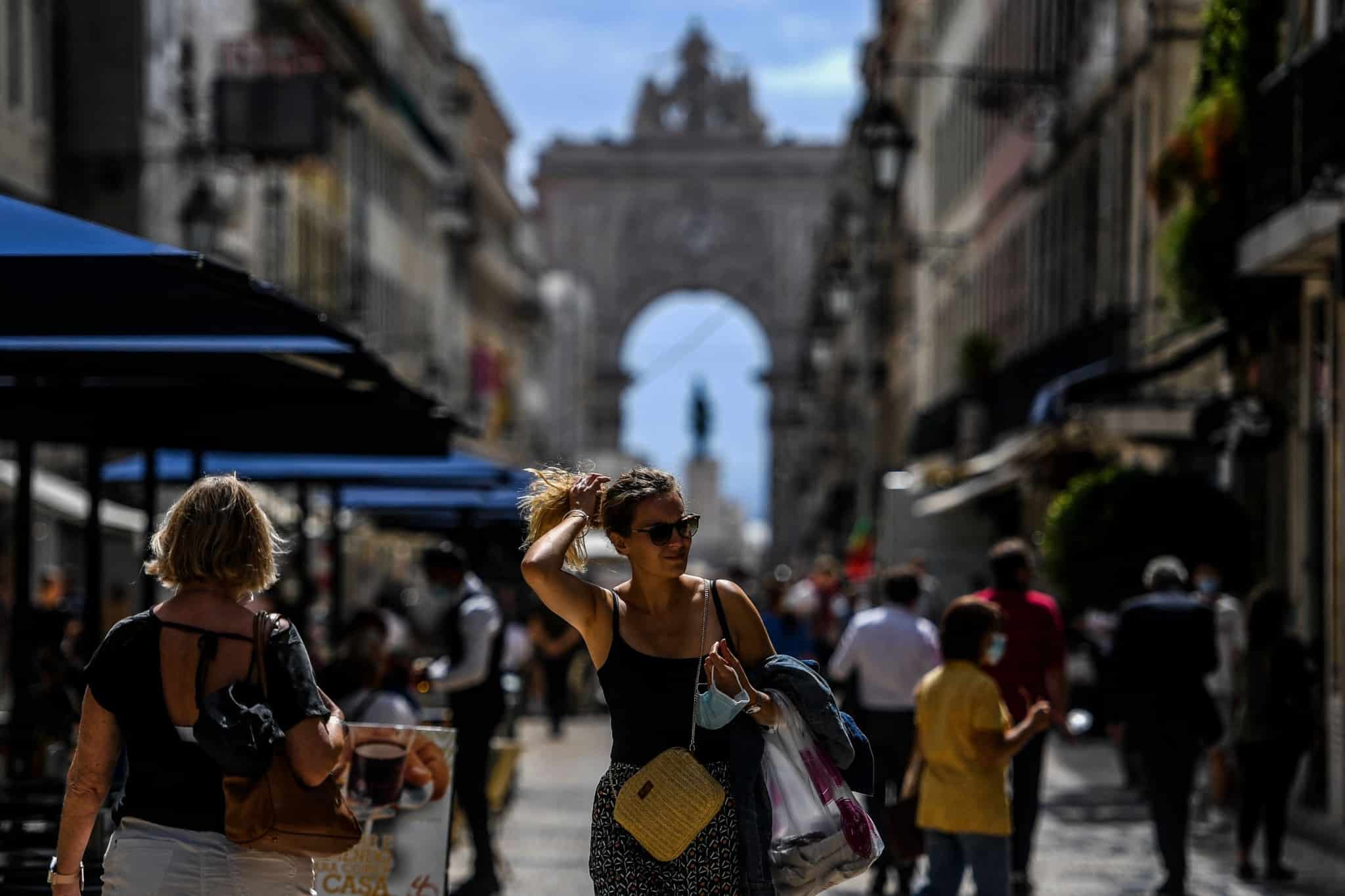 Working Holiday Portugal 2022-cómo aplicar a la visa ideal para jóvenes argentinos que quieren trabajar en el exterior-1