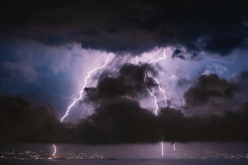 Científicos podrían controlar el clima y hacer llover