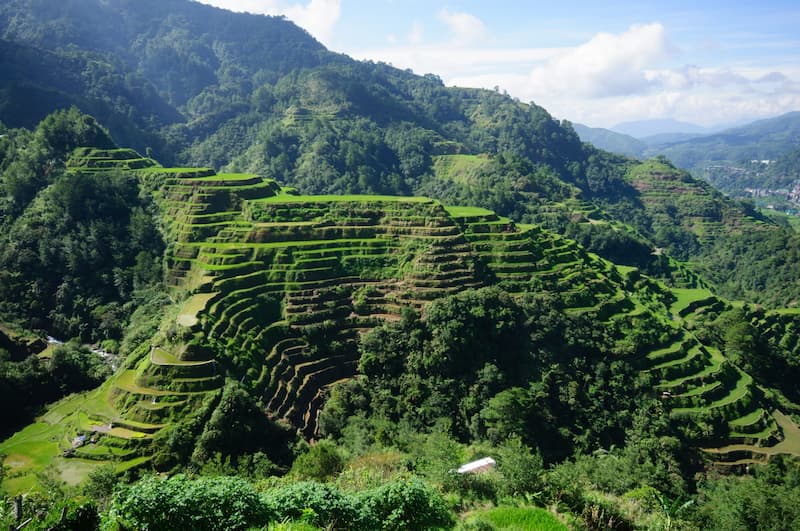 Filipinas vuelve a recibir a turistas internacionales