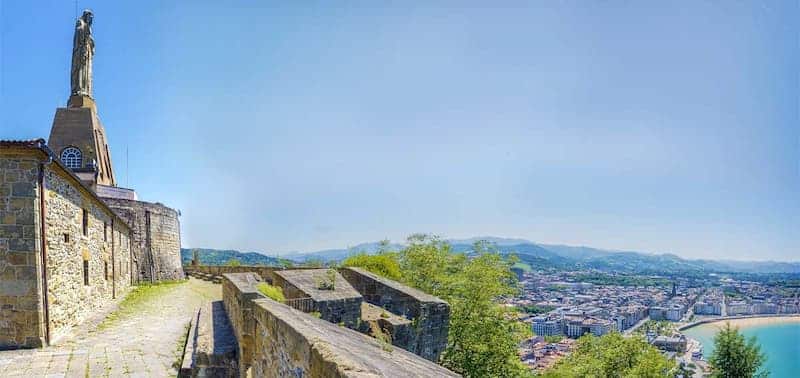 Monte Urgull - Sagrado Corazón y Castillo 