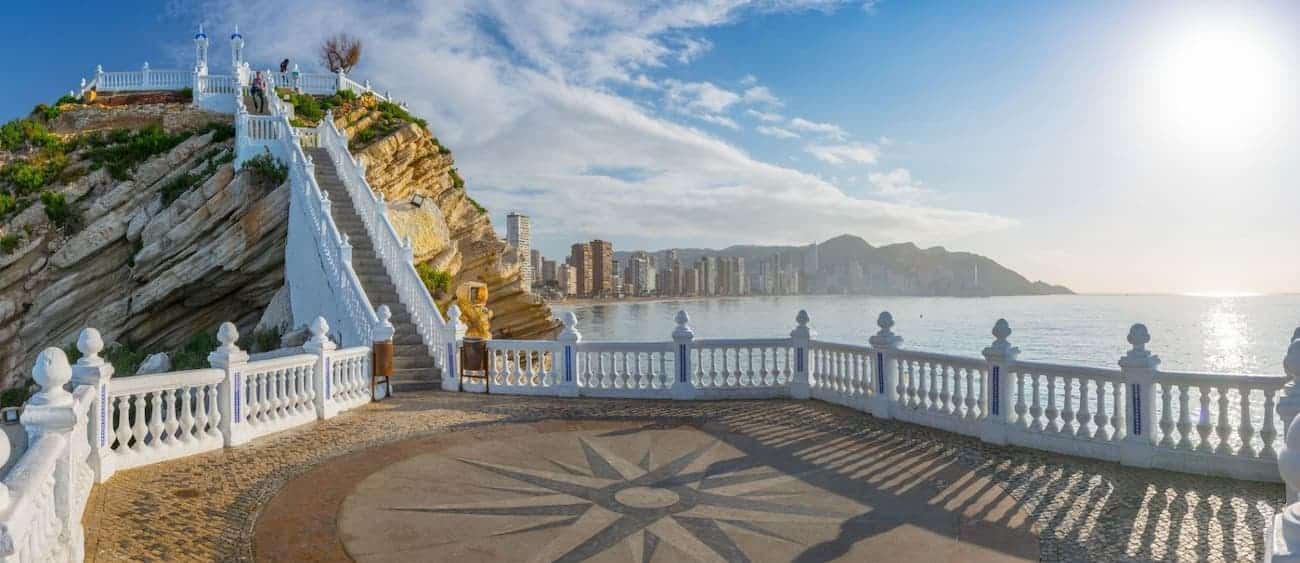 El Balcón del Mediterráneo, uno de los miradores panorámicos más bellos de toda Benidorm