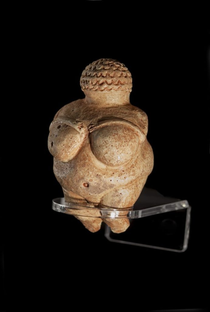 image Venus de Willendorf Venus de Willendorf 2