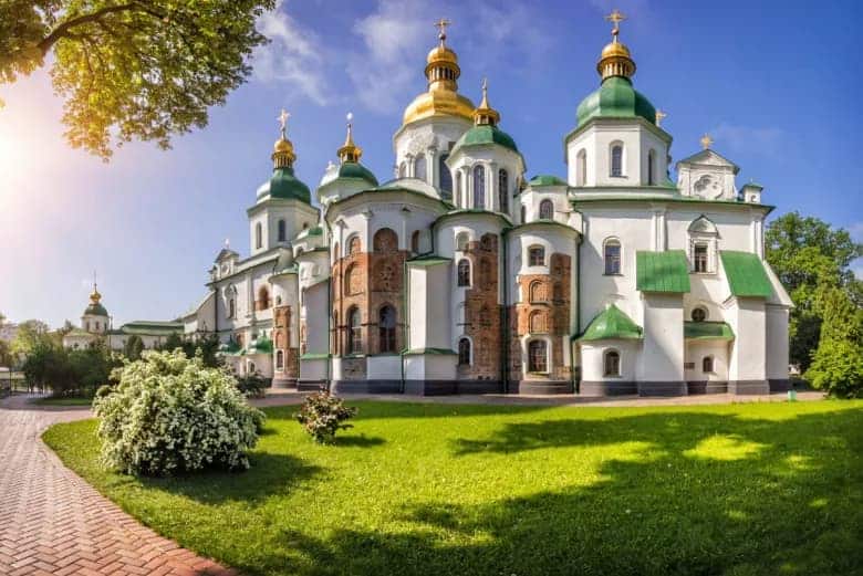 Ucrania pidió Rusia que no destruya la catedral de Santa Sofía en Kiev con un ataque aéreo