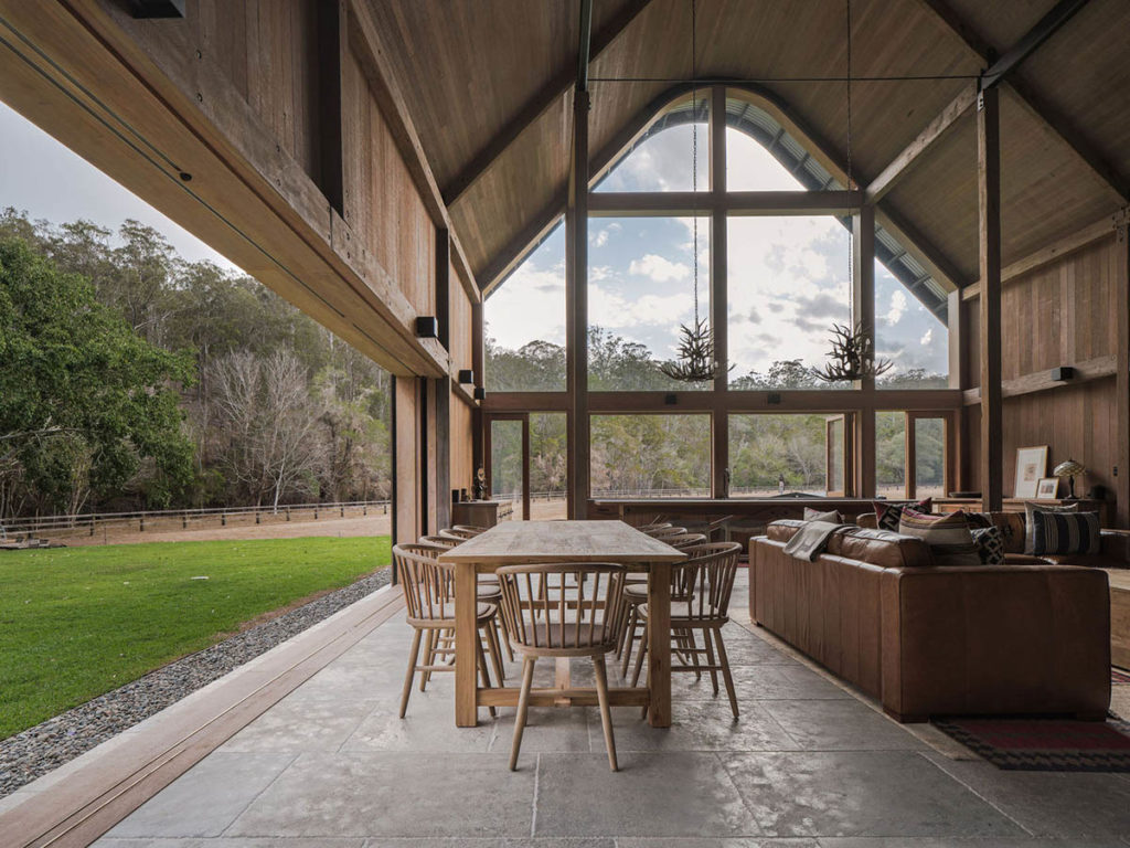 image granero paul uhlmann architets barn house pullenvale australia 9