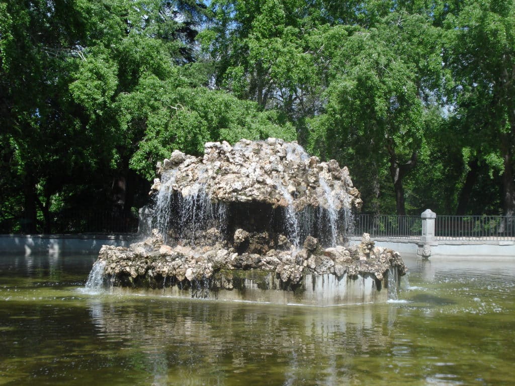 image Estanque de las Campanillas Estanque Campanillas Historica parque el retiro 1