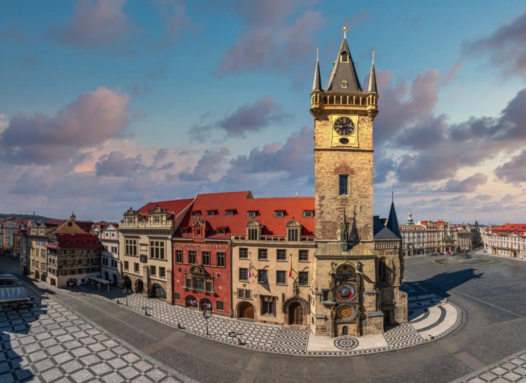 Por qué a Praga le dicen la Ciudad de las Cien Torres