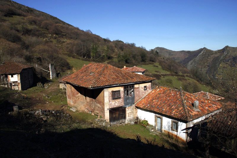 pueblos-abandonados-de-asturias-1