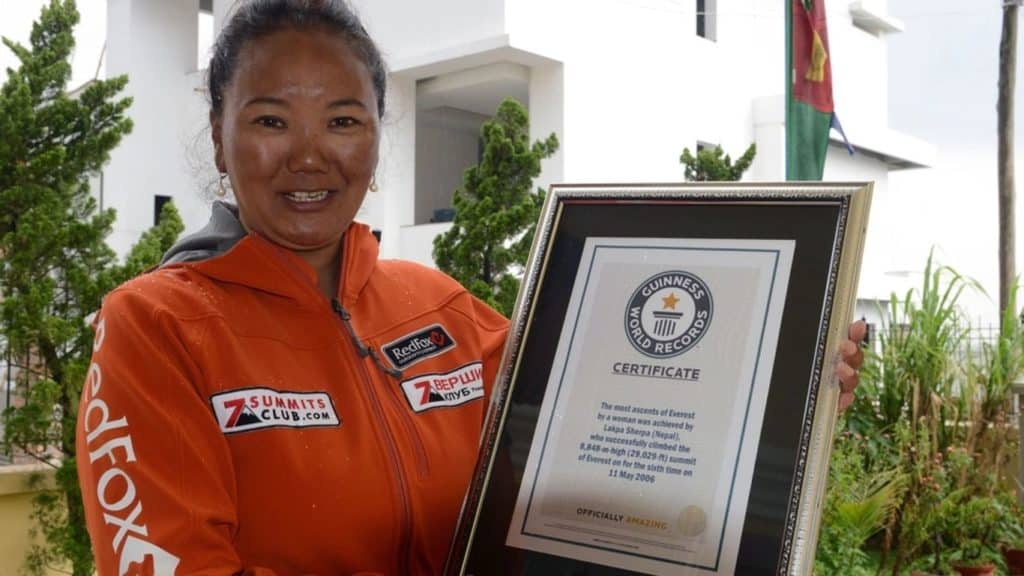 Récord mundial: una mujer escaló el Everest diez veces