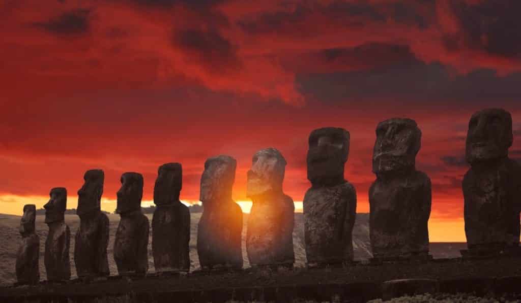 La isla de Pascua reabre al turismo en agosto tras el cierre por la pandemia