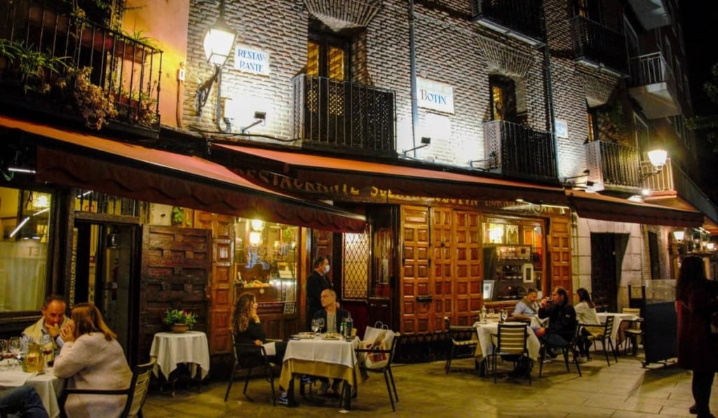 image mejor época para viajar a Madrid Restaurante Botin como es por dentro el primer restaurante del mundo y cuanto cuesta visitarlo 1