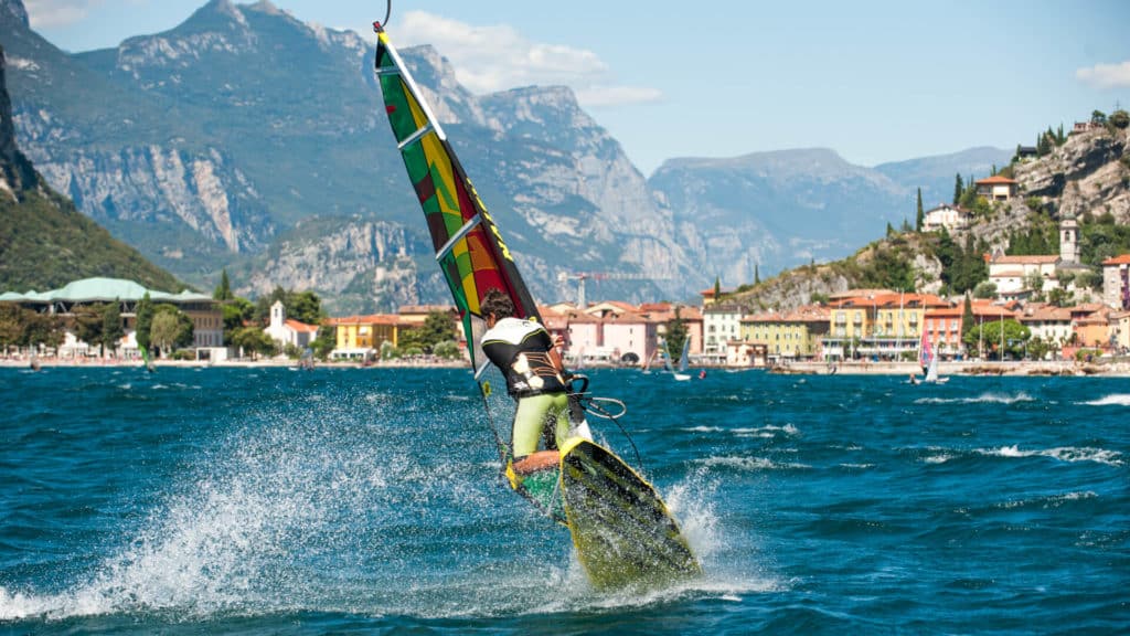 image Lago de Garda Windsurf Torbole que hacer en lago de garda 2