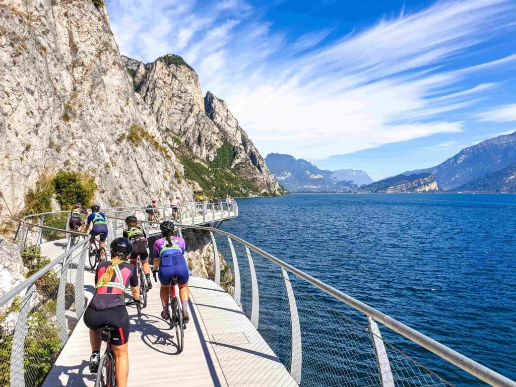 image Lago de Garda garda bike que hacer en lago de garda 1