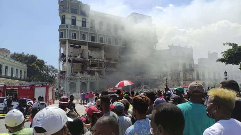 image Explosión en La Habana hotel saratoga explosion 2