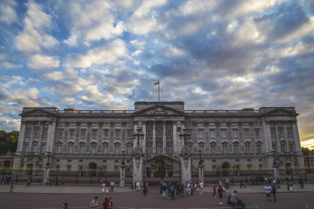 image atracciones turísticas palacio de buckingham londres