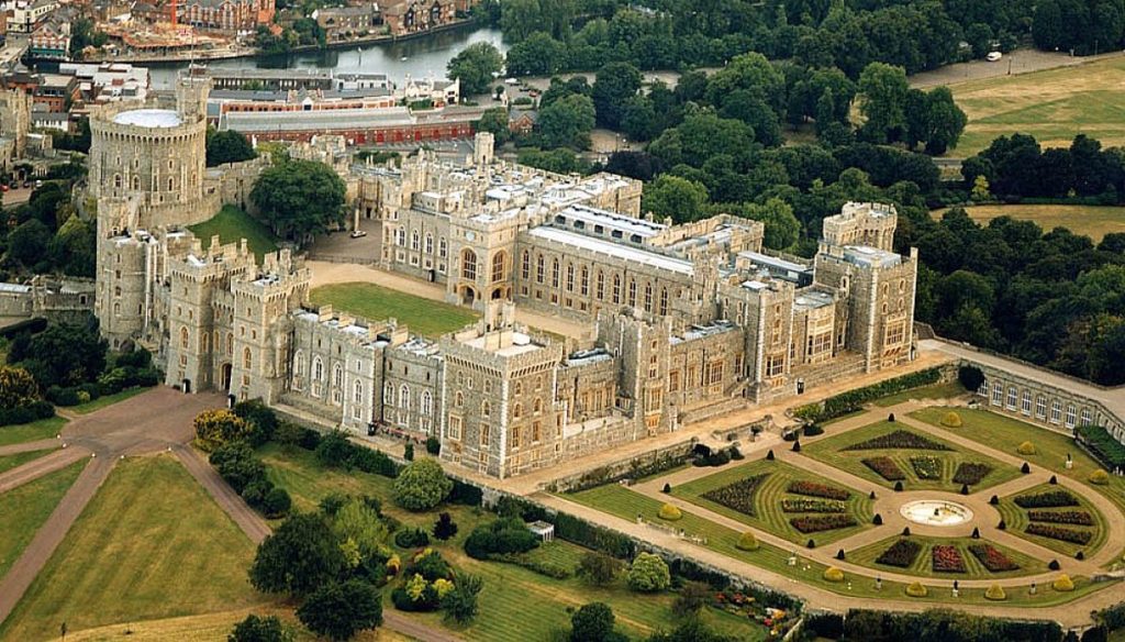 Estos son los 10 Palacios Reales más populares del mundo que debes conocer (sin contar del Palacio de Buckingham)