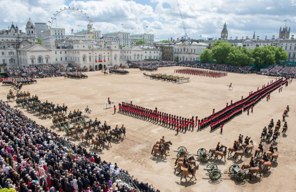 image Reina Isabel Trooping the Colour MOD 45155754