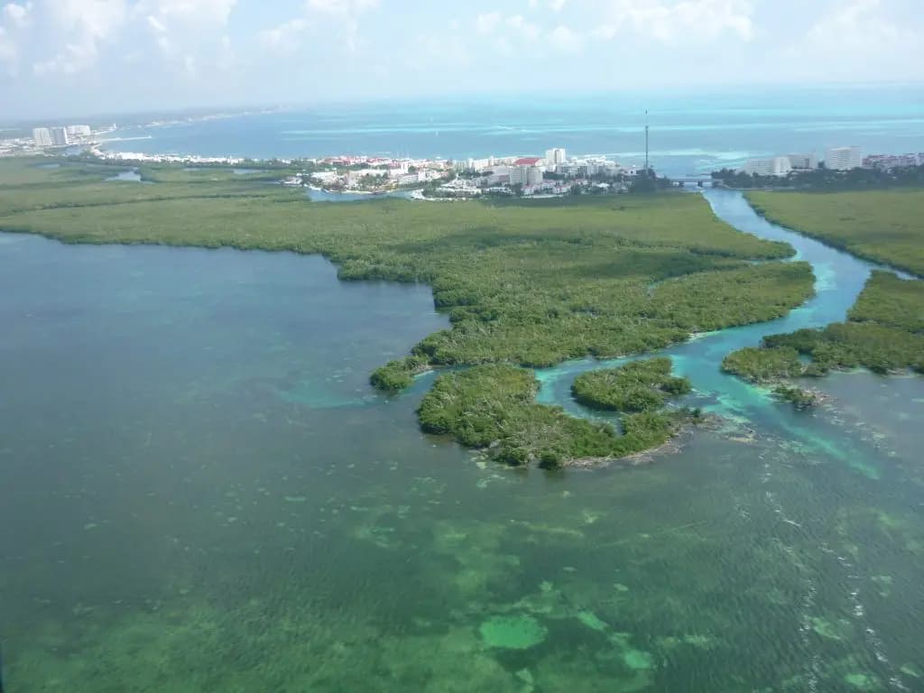 image laguna Nichupté laguna nichupte cancun 1