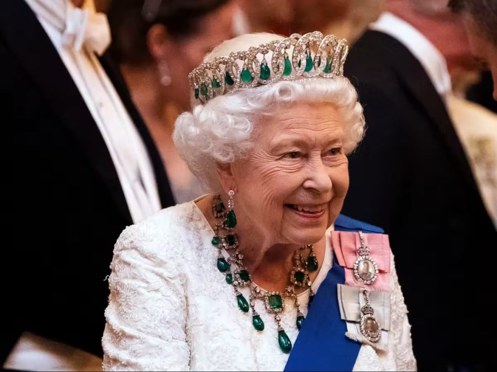 La Reina Isabel celebra su Jubileo de Platino y se convierte en la monarca de Inglaterra más longeva de la historia