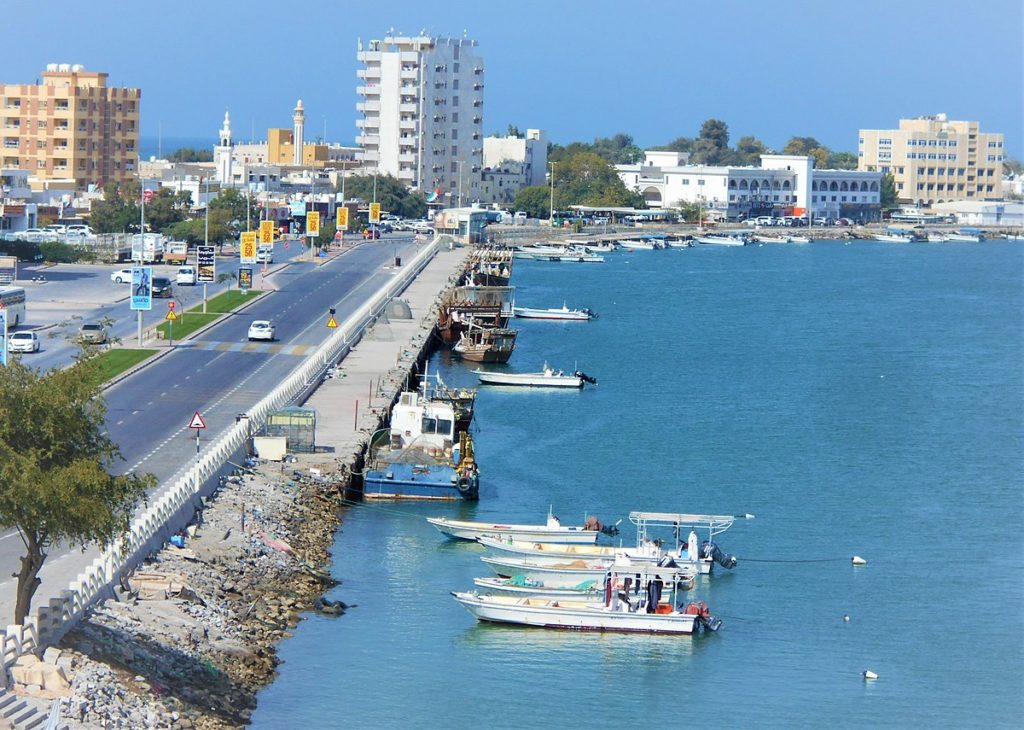 image viajar en 2022 1200px RAK Corniche Costanera de Ras al Khaimah.