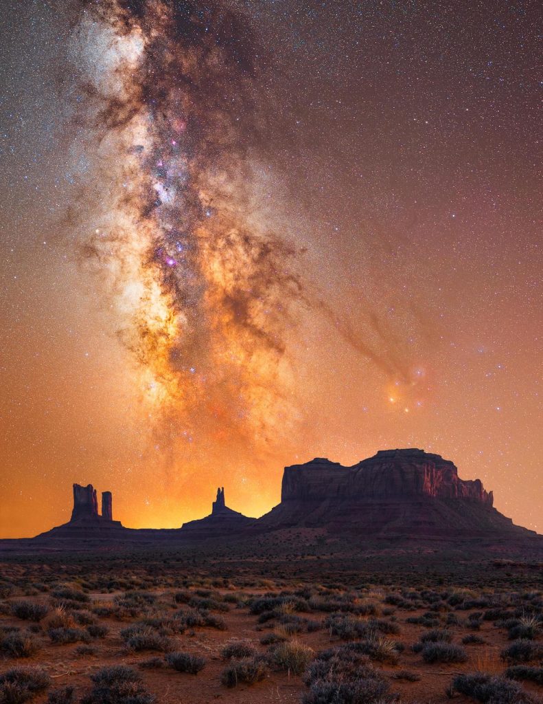 Astrofotógrafo registró postales increíbles del atardecer en el Valle de los Monumentos en Arizona