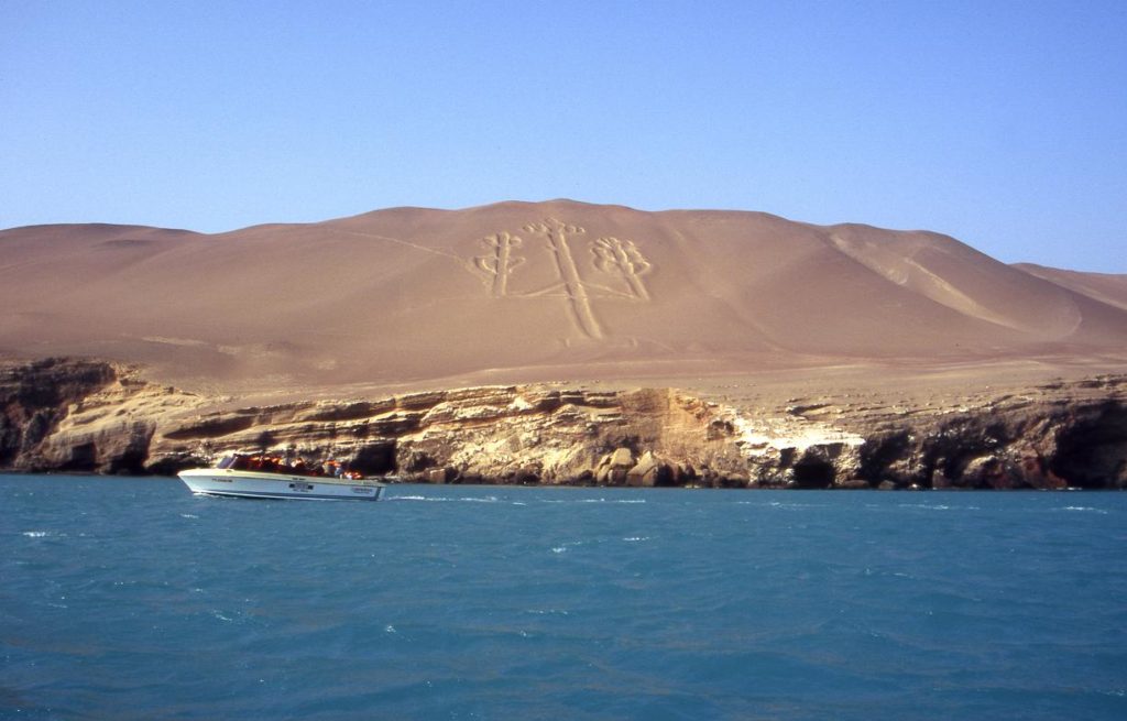 image Candelabro de Paracas paracas elcandelabro