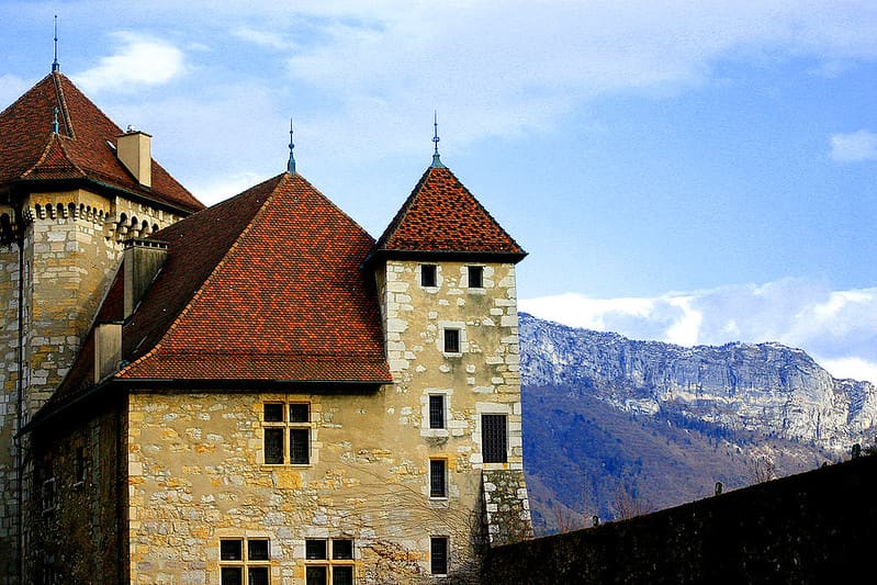 image castillos de Francia 5 Alpine Chateau dAnnecy