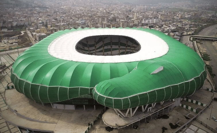 estadio con forma de cocodrilo