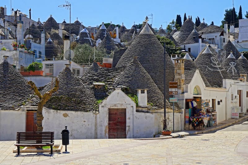 image sur de Italia 3 Alberobello