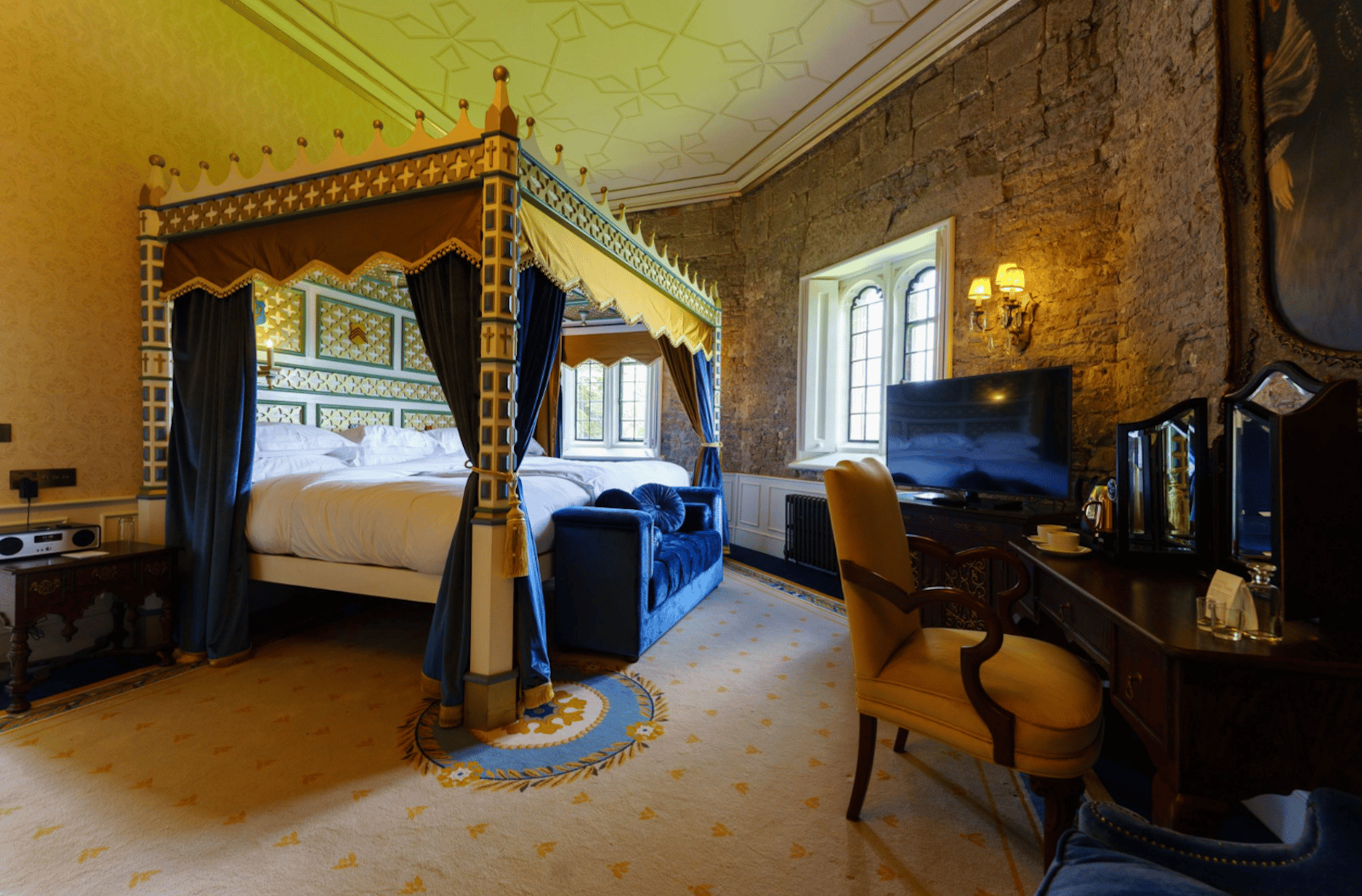 castle-hotel-thornbury