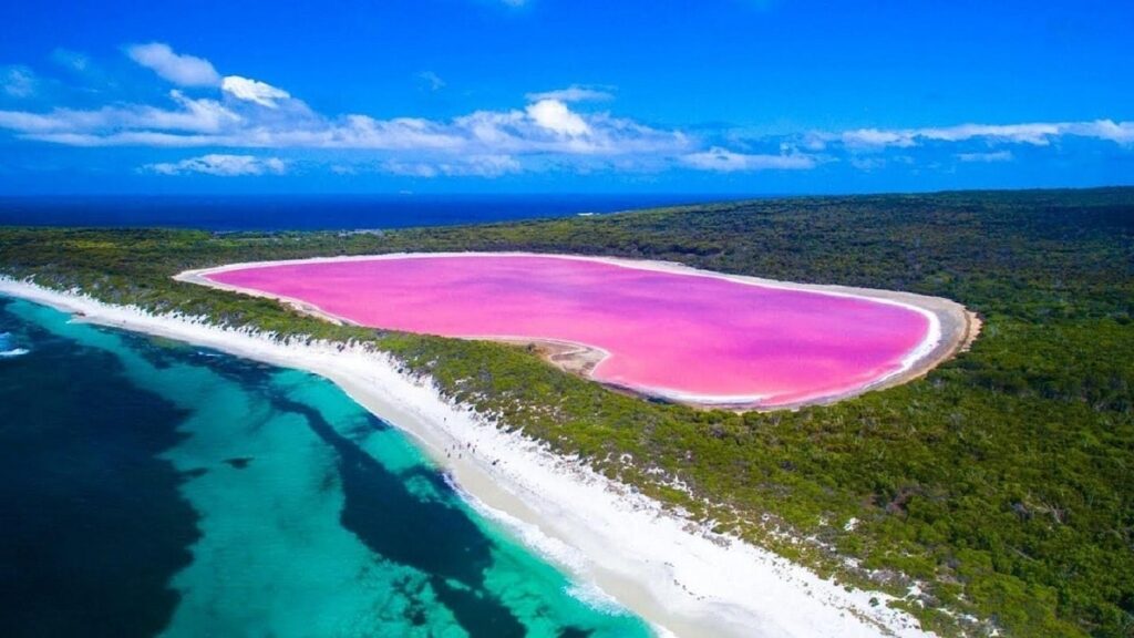 image Lago Hillier