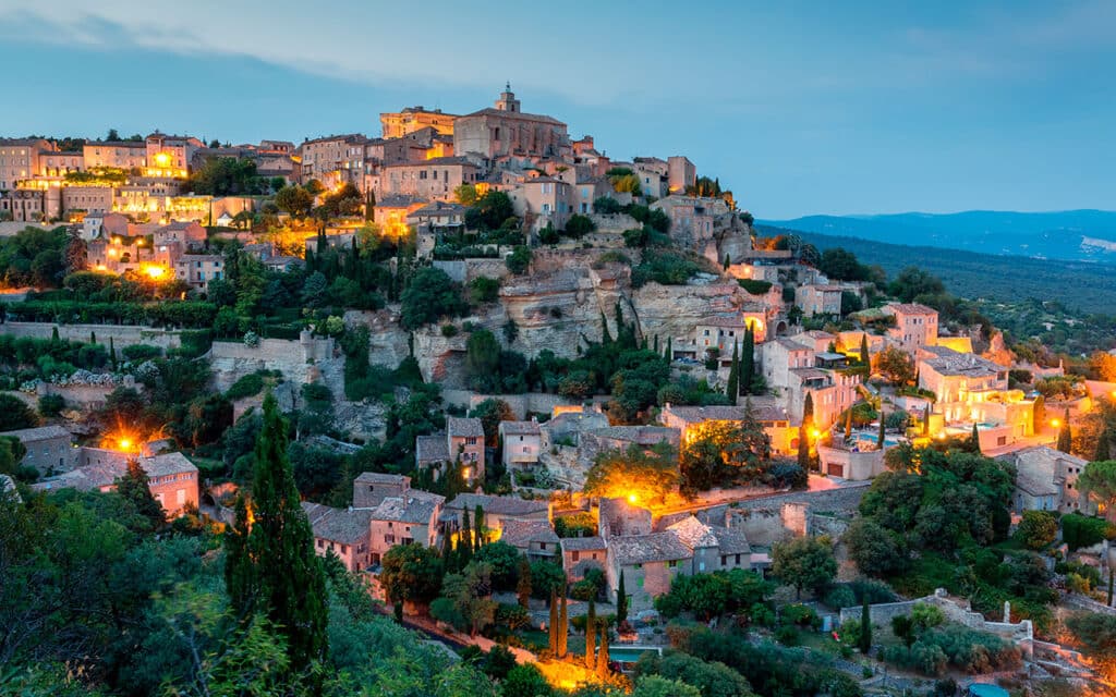 image gordes francia 01 Luboslav Tiles shutterstock com