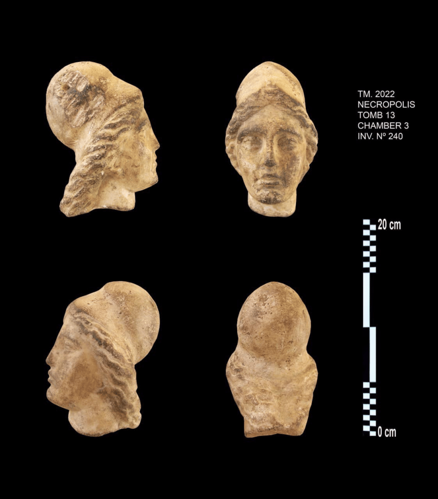 túnel Arqueólogos descubrieron un túnel que llevaría hacia la tumba de Cleopatra image túnel image 26