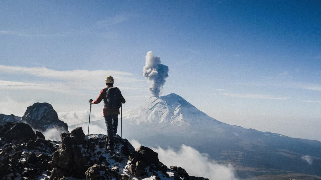 montañas Conoce al viajero que subió las 3 montañas más altas de México en 72 horas image montañas 1