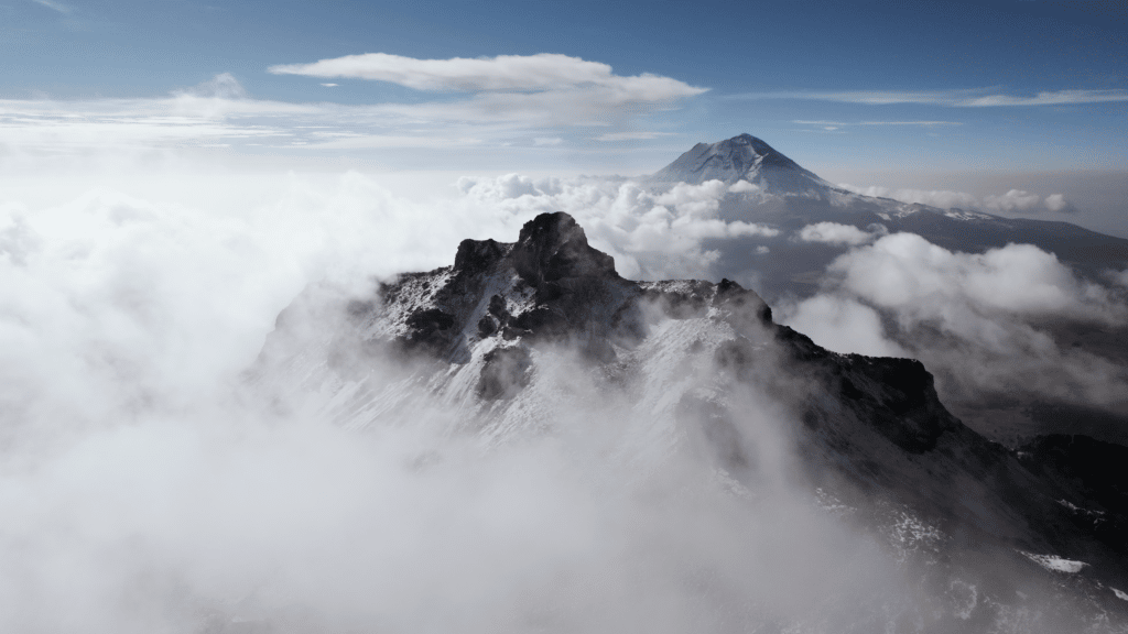 montañas Conoce al viajero que subió las 3 montañas más altas de México en 72 horas image montañas 7