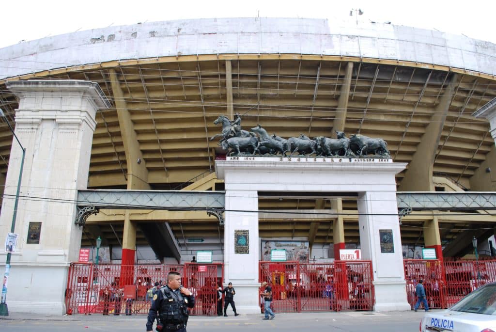 México: La Plaza de Toros más grande del mundo suspendió todos los eventos de tauromaquia de la temporada 2022-2023