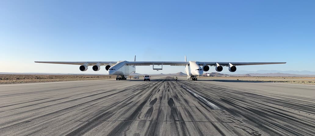 Stratolaunch Roc (1)