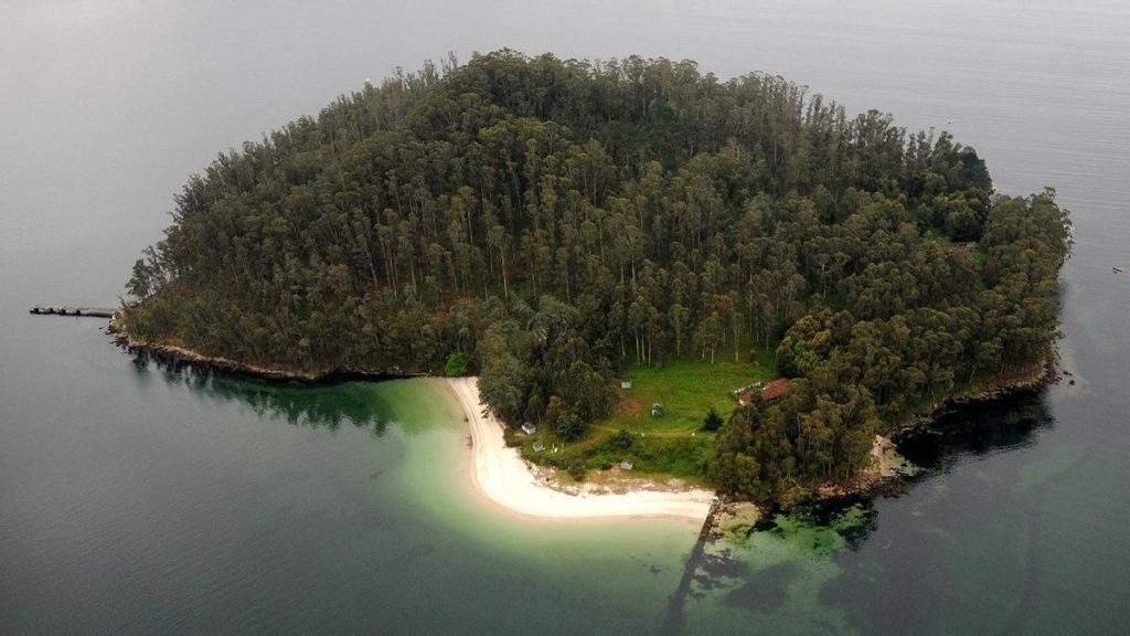 Dónde queda y cómo visitar Isla de Tambo, un patrimonio natural protegido por Google Maps