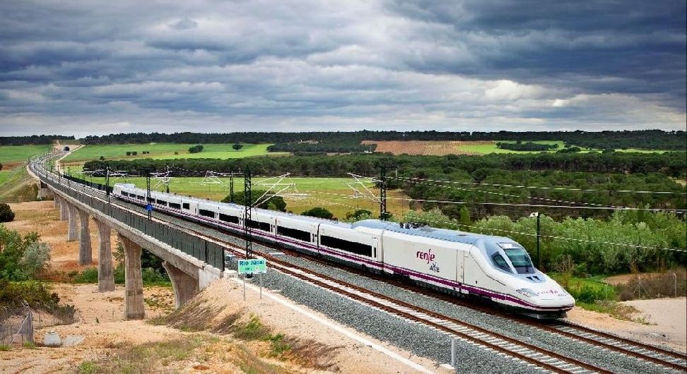 Renfe comenzará a operar trenes de alta velocidad para viajar de Barcelona a Lyon a partir de mitad de 2023