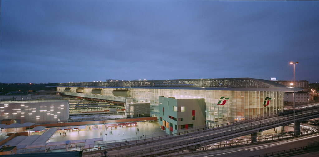 image viajar de Roma a Milán roma stazione tiburtina 1