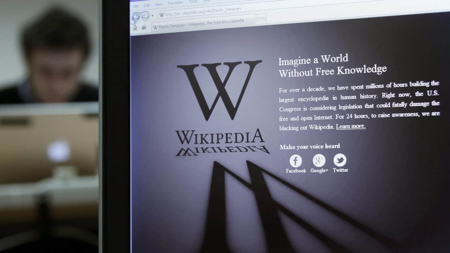 Pakistán ha prohibido Wikipedia en el país porque "hirió sus sentimientos"